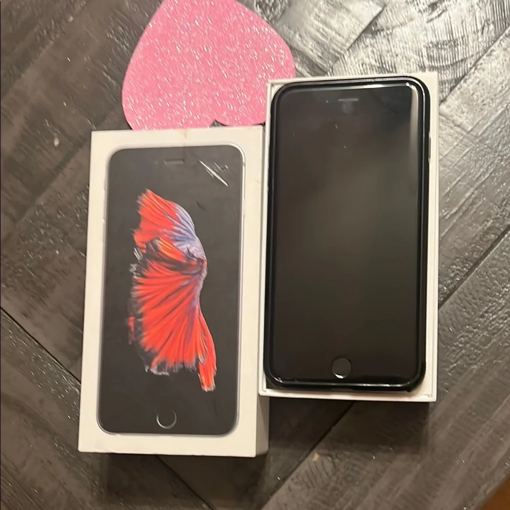iPhone 6s Plus Space Gray iPhone with vibrant display and large size